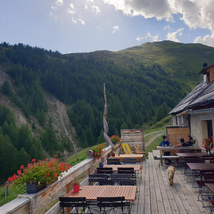 Bed and Breakfast Alp Es-Cha Dadour Madulain Экстерьер фото